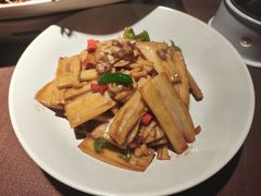 -荷栖小院·品质江西菜(红谷滩店)