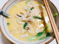 -明呈黄鱼面馆(斜土路店)