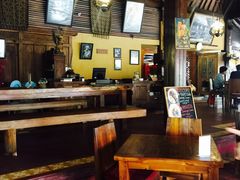 -Pundi Pundi Restaurant