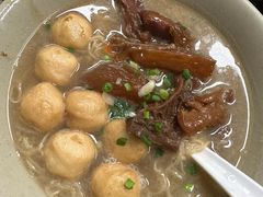 -万利洪记粉面美食