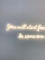 -M Nails & Beauty美甲美睫美体