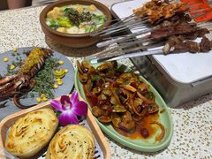 -小董哥烤串·爆汁大油边(故宫店)