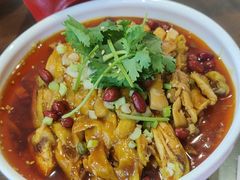 -川流不息·地道川菜·小龙虾(松东路店)