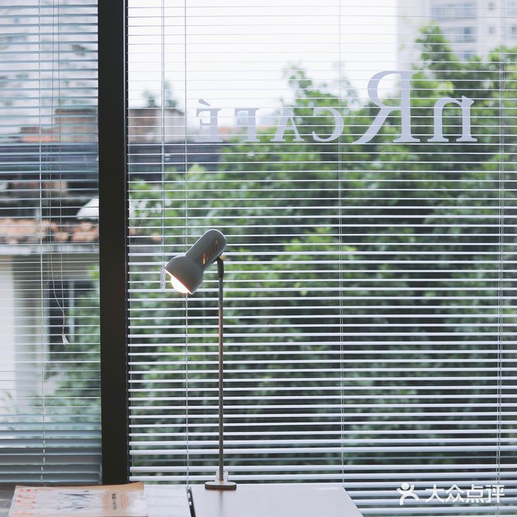 广州 | nR cafe · 百叶窗景的办公室咖啡