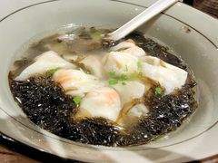 蟹籽虾仁鲜肉馄饨-南小蟹手工點心(三里屯店)