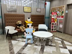 -睿宝儿科·眼科·口腔(静安大悦城门诊部)