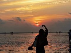 -上海游泳馆(地铁站)