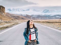 -天山神秘大峡谷