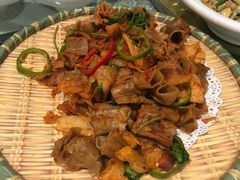 土豆片莜面栲栳栳-上庄晋风庄园(上庄店)
