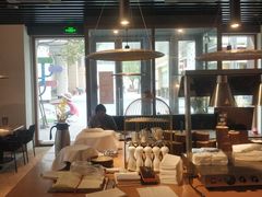 -Erman岩烧牛排(虹桥南丰城店)
