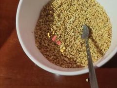 花生碎-张公山胖子烧烤(东海路店)