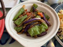 虎皮辣子烧茄子-撒拉花儿·新疆菜·清真(太阳宫店)