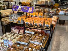 -Caidie Bakery采蝶轩(百越店)