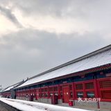 翻到了年前赶上下雪的时候去的旧宫，还是没忍住把照片发