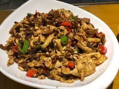 -邻家小馆(银都店)