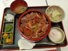 -牛邸·烧肉饭(来福士店)