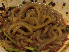-万记麻辣烫国展总店