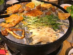 -么肆烤肉·中式自助·烤肉大排档(街道口季佳PAI店)