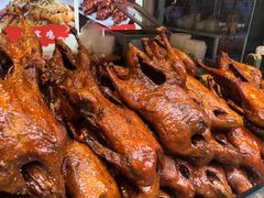 -王浩儿纪六孃甜皮鸭(乐山总店)