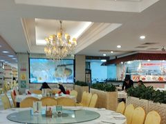 -御满江海鲜酒家(洛溪新城店)