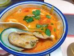 招牌惹味冬陰功-新越盏·东南亚料理(捷登都会店)