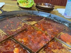 -正南齊北重庆老火锅(光华村直营店)