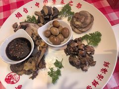 -鱼满舱·鲜活海鲜·正宗鲁菜