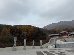 -九鼎铁刹山风景区