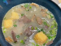 金陵鸭血粉丝汤-弄堂小笼包(西青中北永旺购物中心店)