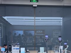 -DJI大疆(深圳华强北曼哈授权体验店)