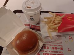 -麦当劳(水坑尾街店)