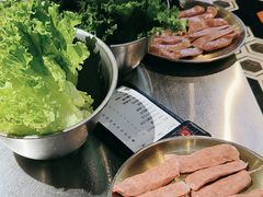 -哈哈碳都·牛肋条无限自助烤肉(宝龙店)