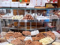 -Laderach 莱德拉(上海环贸iapm店)