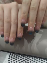 -丽心自助美甲美睫