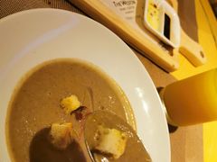 牛肝菌蘑菇浓汤-威斯汀舞台餐厅