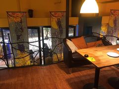 -蜜蜂家的红茶馆(华府店)