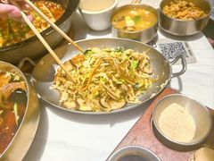 -大同江朝鲜菜•长春地标美食(绿园吾悦广场店)