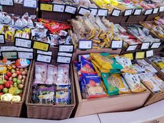 -来伊份(龙之梦长宁店)