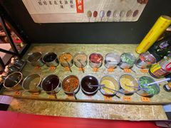 自助调料区-秋语木桶鱼.酸菜鱼(开发区火车站店)