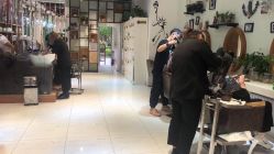 -妃格美发沙龙·烫发·染发