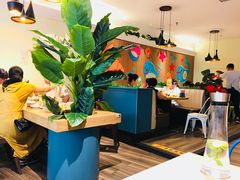 大堂-小鱼小牛·鱼牛干锅·脆鱼火锅(世欧广场店)