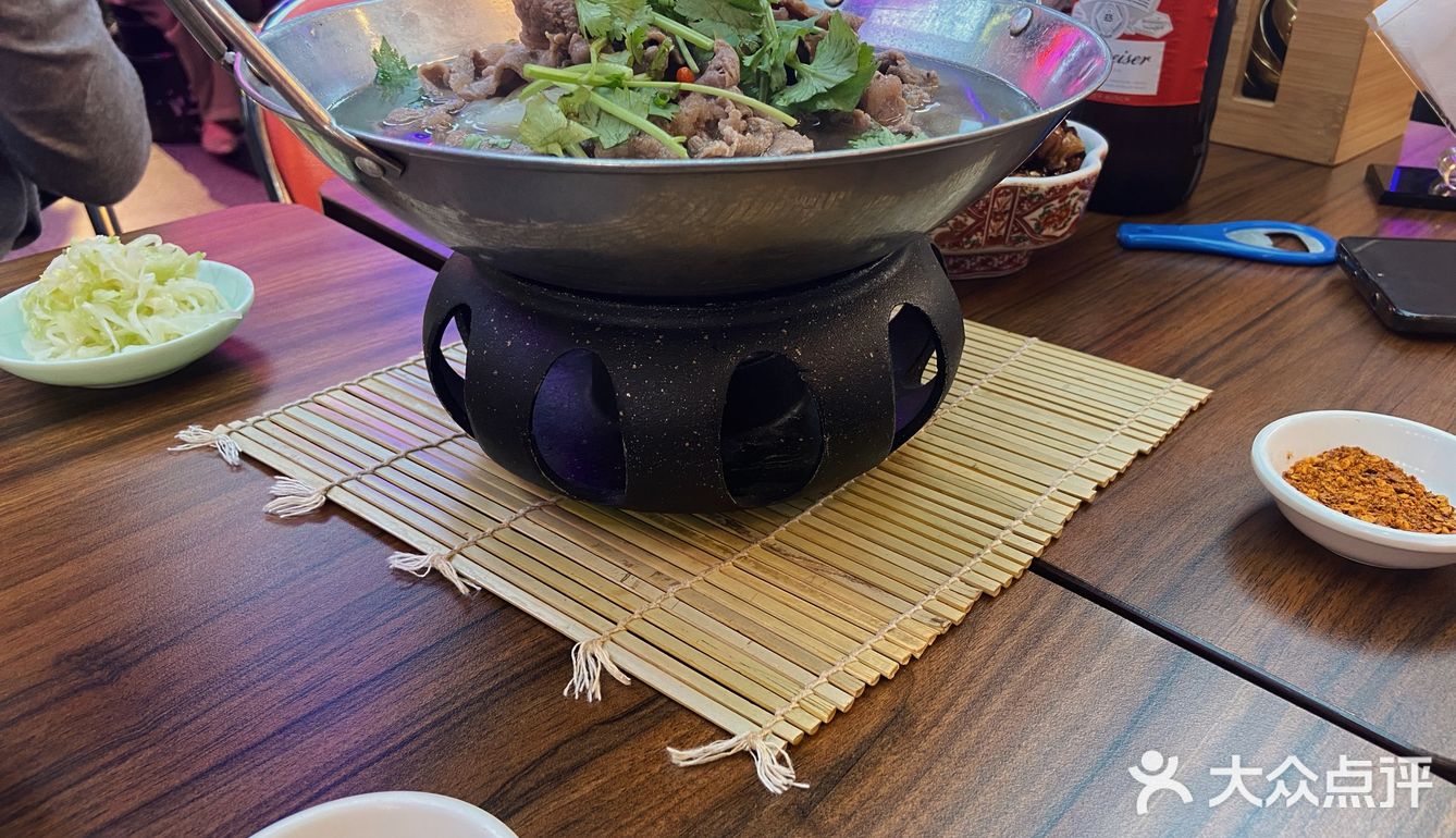 乐山小城·翘脚牛肉