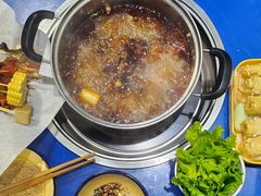 -马路边边·成都串串(翠柏路店)