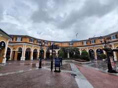 -佛罗伦萨小镇广佛名品奥特莱斯(疏港路店)