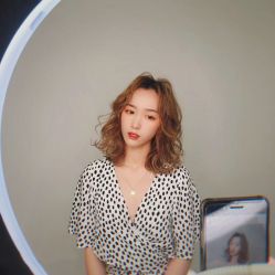 -MYYF SALON烫发染发