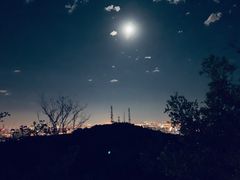-鬼笑石后山停车场