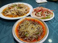 -乡村馕坑肉·烧烤·新疆菜·本地人更爱吃(阿勒泰首店)
