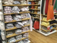 -优衣库(上海虹口龙之梦店)