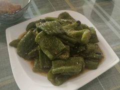 -天天向上素食餐厅(五台山店)
