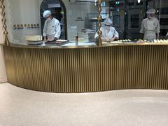 -Yearn Tours妍图(昆山万象汇店)
